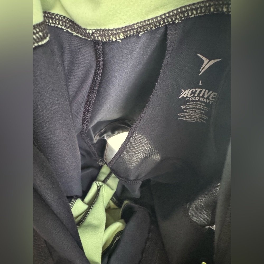 Old Navy womens Two-Tone zip up jacket - Picture 9 of 9